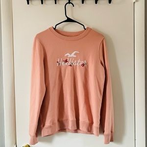 | brand: Hollister | size: M | color: pink |